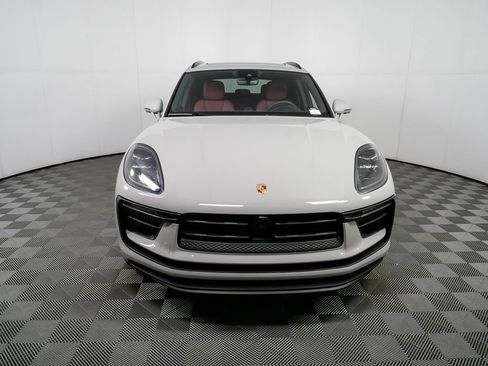 New 2026 Porsche Macan S image 37