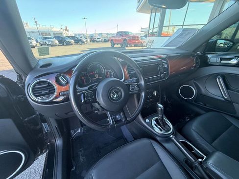 Used 2013 Volkswagen Beetle 2.5 Fender image 11