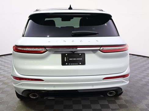 New 2026 Lincoln Corsair Reserve w/ Jet Appearance Package image 5