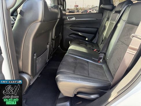 Used 2020 Jeep Grand Cherokee Altitude image 5