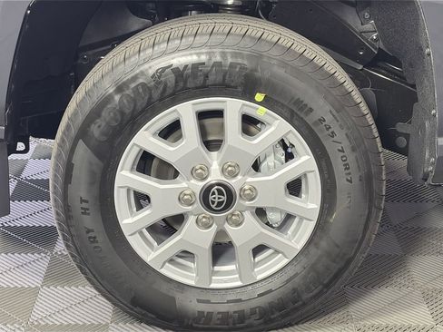 New 2026 Toyota Tacoma SR5 AWD/4WD image 9