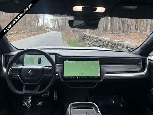Used 2023 Rivian R1S Adventure AWD/4WD image 5