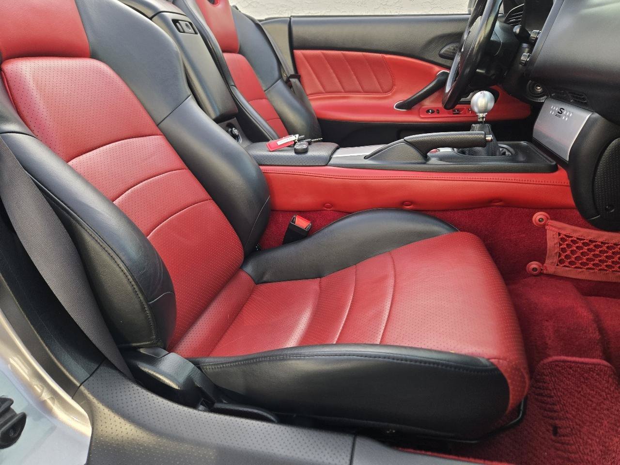 Used 2004 Honda S2000 image 51