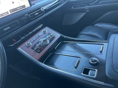 Used 2023 Lincoln Aviator Reserve w/ Equipment Group 201A image 37