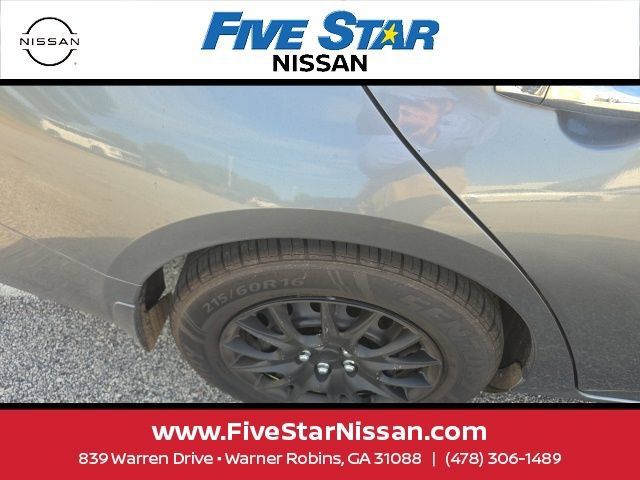 Used 2020 Nissan Altima 2.5 S FWD image 6