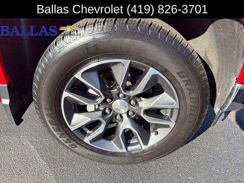 Certified 2022 Chevrolet Silverado 1500 LT AWD/4WD image 25