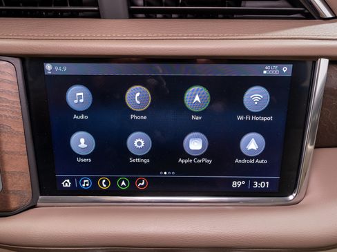 Used 2021 GMC Yukon Denali w/ Advanced Technology Package AWD/4WD image 20