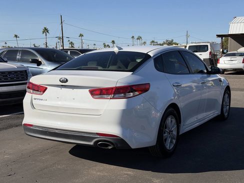 Used 2016 Kia Optima LX image 9