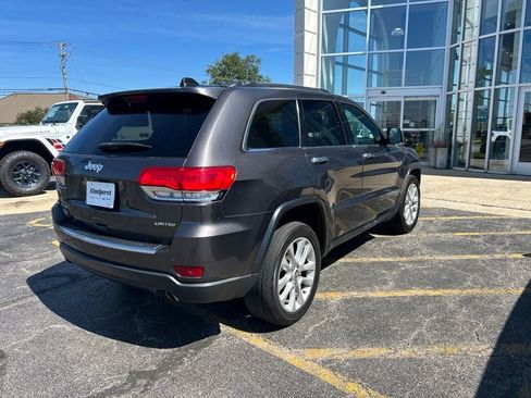 Used 2017 Jeep Grand Cherokee Limited AWD/4WD image 5