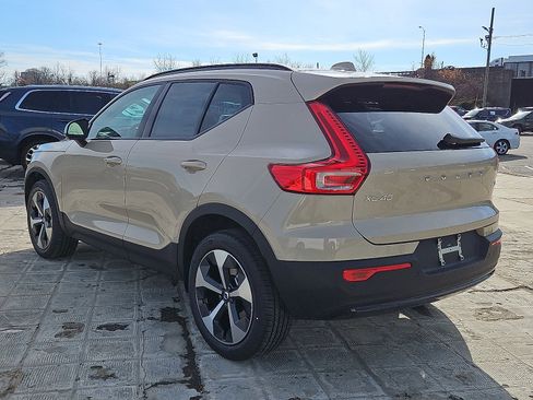 New 2026 Volvo XC40 B5 Plus w/ Protection Package Premier image 4