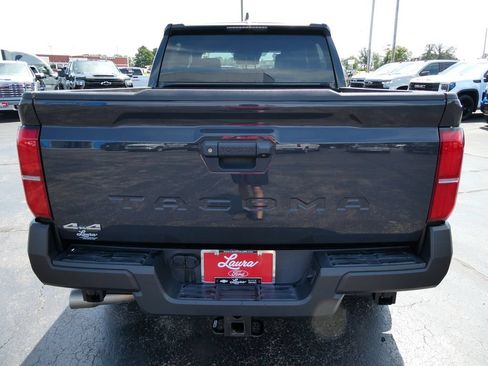 Used 2024 Toyota Tacoma SR AWD/4WD image 8