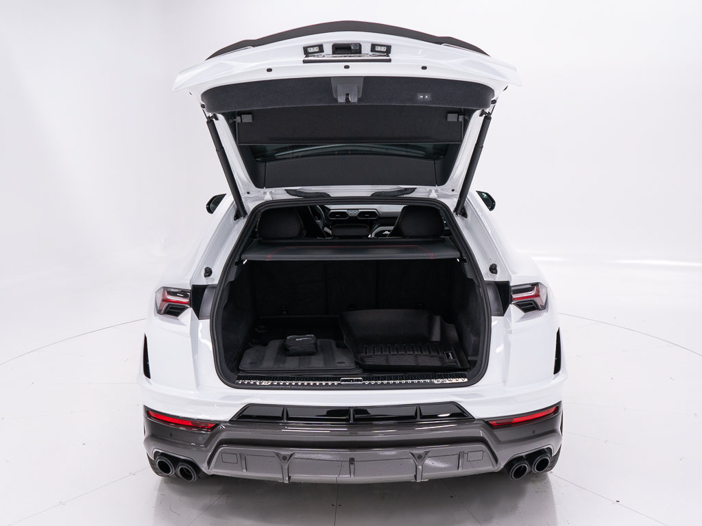 Used 2024 Lamborghini Urus Performante AWD/4WD image 44