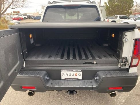 Used 2025 Honda Ridgeline RTL image 9