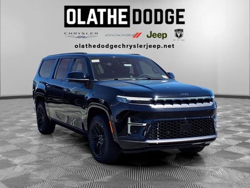 New 2026 Jeep Grand Wagoneer L Limited AWD/4WD image 31