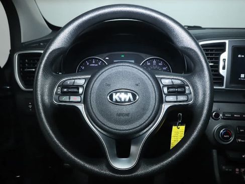 Used 2018 Kia Sportage LX w/ LX Technology Package FWD image 21