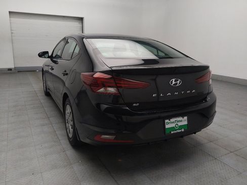Used 2020 Hyundai Elantra SE FWD image 5