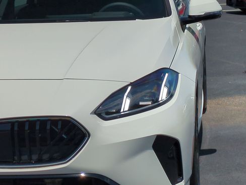 Certified 2026 BMW 228i w/ Technology Package image 6