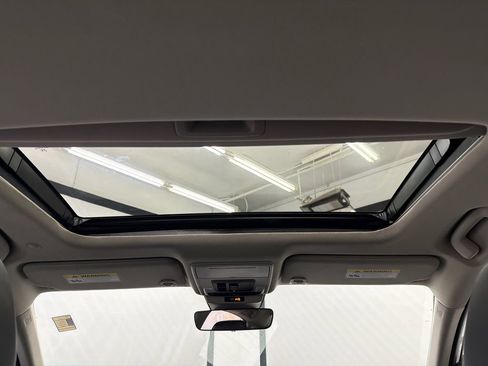 Used 2023 Honda Accord Touring image 22