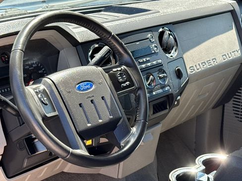 Used 2010 Ford F250 XL image 18