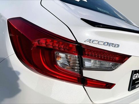 Used 2022 Honda Accord Sport image 29