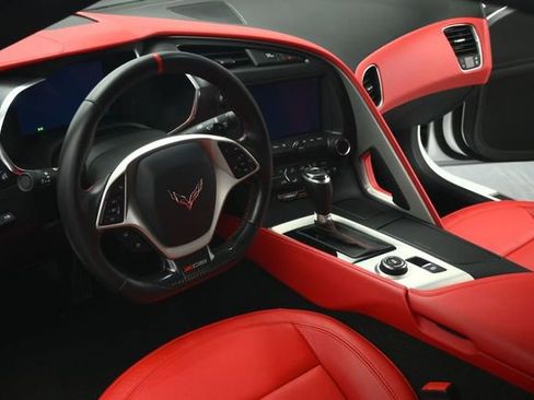 Used 2016 Chevrolet Corvette Z06 w/ 3LZ Preferred Equipment Group RWD image 38