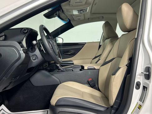 Used 2021 Lexus ES 250 w/ Premium Package AWD/4WD image 29