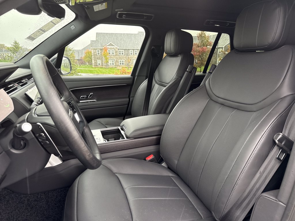 New 2025 Land Rover Range Rover SE AWD/4WD image 11