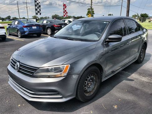 Used 2016 Volkswagen Jetta S FWD image 1