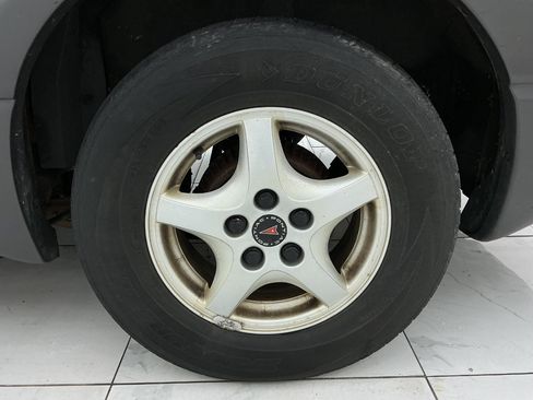 Used 2005 Pontiac Montana Extended w/ Convenience Package #1 FWD image 26