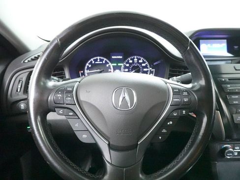 Used 2019 Acura ILX FWD image 10