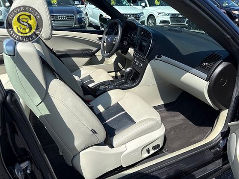 Used 2010 Saab 9-3 Aero FWD image 13