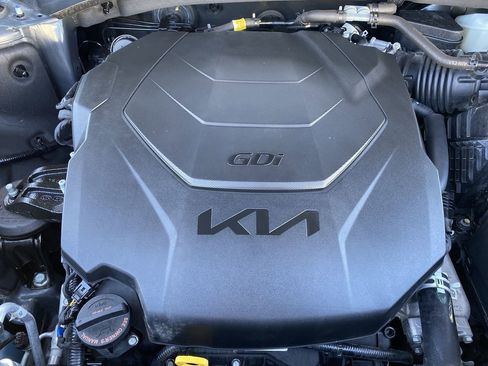 Used 2025 Kia Telluride S image 10