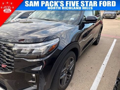 Used 2025 Ford Explorer ST w/ Sun And Sound Package AWD/4WD image 1