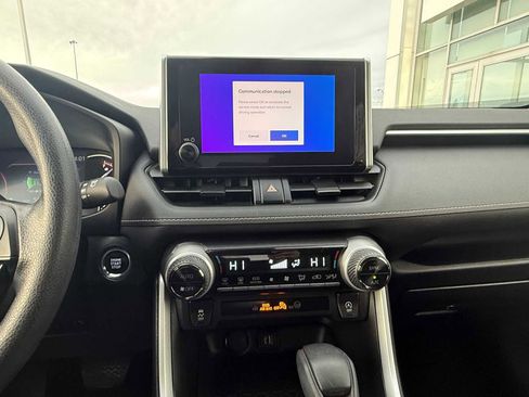 Certified 2024 Toyota RAV4 XLE image 21