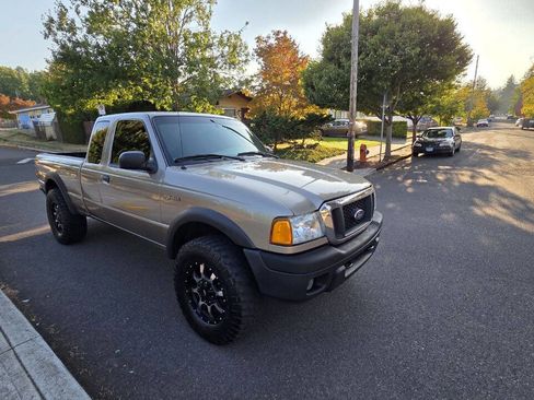 Used 2005 Ford Ranger FX4 image 3