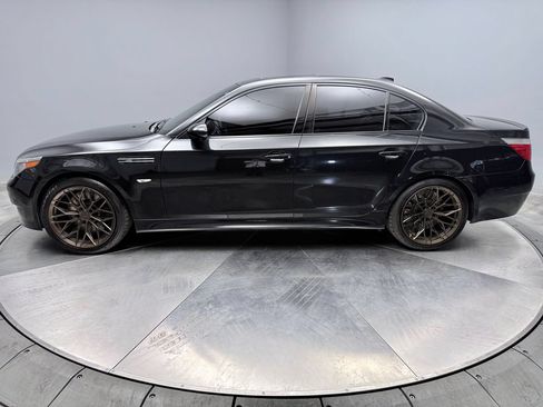Used 2006 BMW M5 RWD image 8