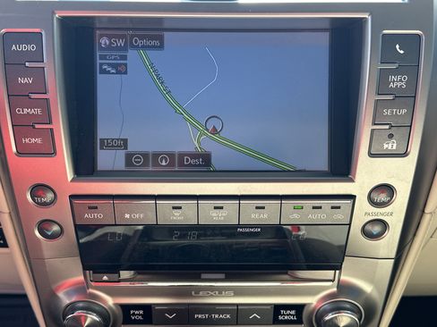 Used 2016 Lexus GX 460 w/ Premium Package image 31