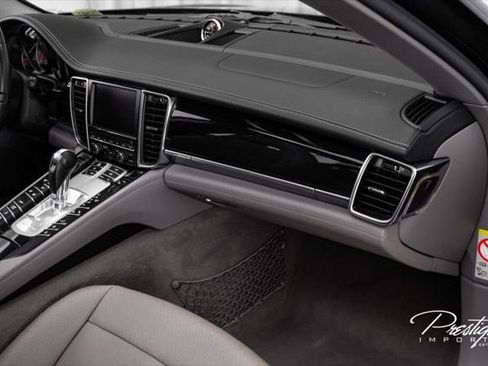 Used 2010 Porsche Panamera S image 42