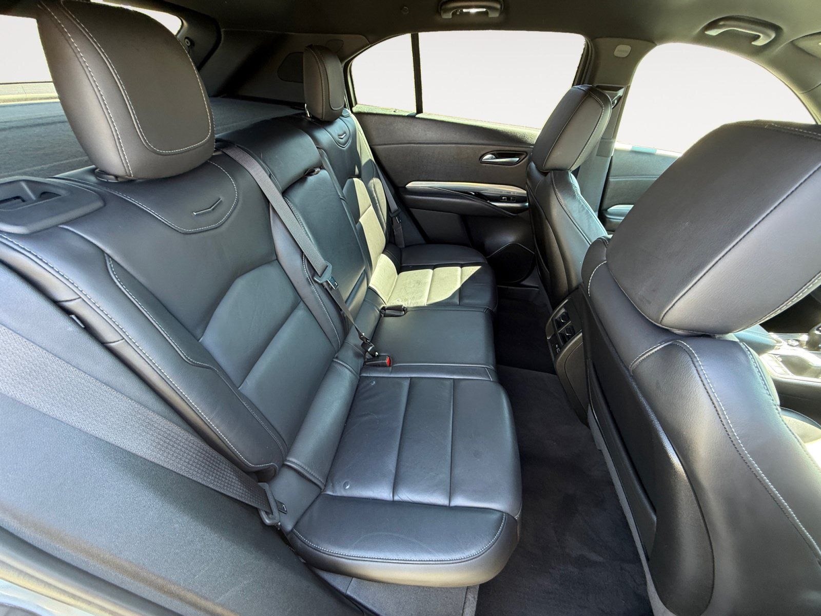 Used 2019 Cadillac XT4 Premium Luxury FWD image 18