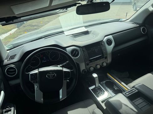 Used 2016 Toyota Tundra SR5 w/ SR5 Upgrade Package image 7