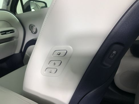Used 2026 Hyundai Palisade Calligraphy FWD image 39