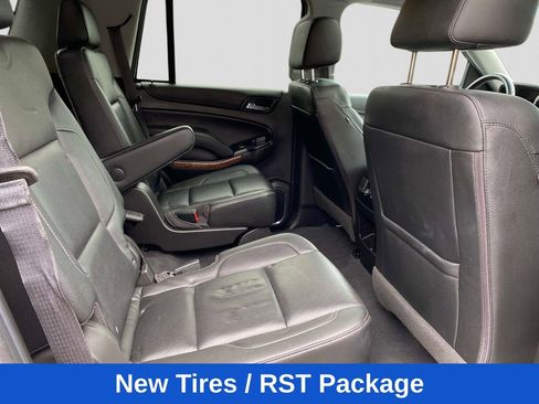Used 2019 Chevrolet Tahoe Premier w/ RST 6.2L Performance Edition AWD/4WD image 27
