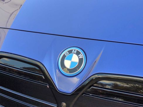 Used 2025 BMW i4 M50 w/ Premium Package image 12