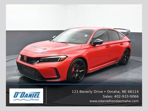 Used 2025 Honda Civic Type R image 1