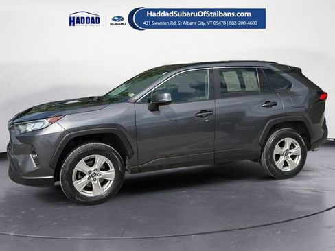 Used 2021 Toyota RAV4 XLE w/ Convenience Package AWD/4WD image 2