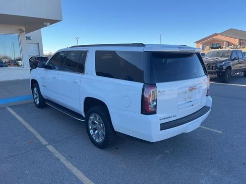 Used 2020 GMC Yukon XL SLT w/ Open Road Package image 5