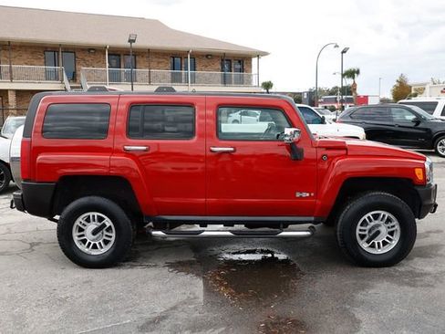 Used 2006 HUMMER H3 4dr 4WD SUV image 18