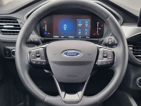 Certified 2023 Ford Escape Active AWD/4WD image 32
