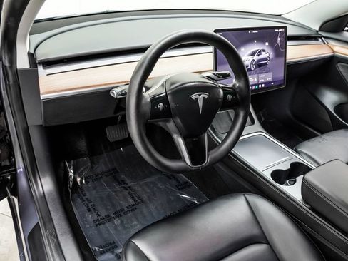 Used 2023 Tesla Model 3 Standard Range RWD image 19