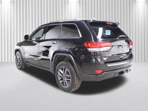 Used 2022 Jeep Grand Cherokee Limited w/ Trailer Tow Group IV image 5